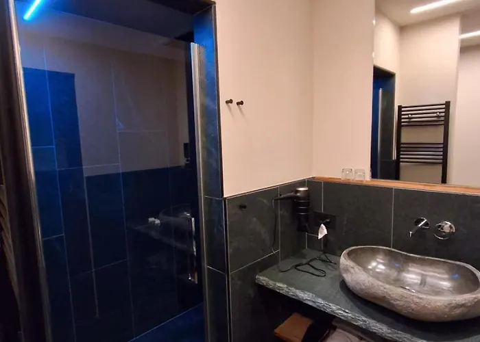 Hospitality מלון דירות *